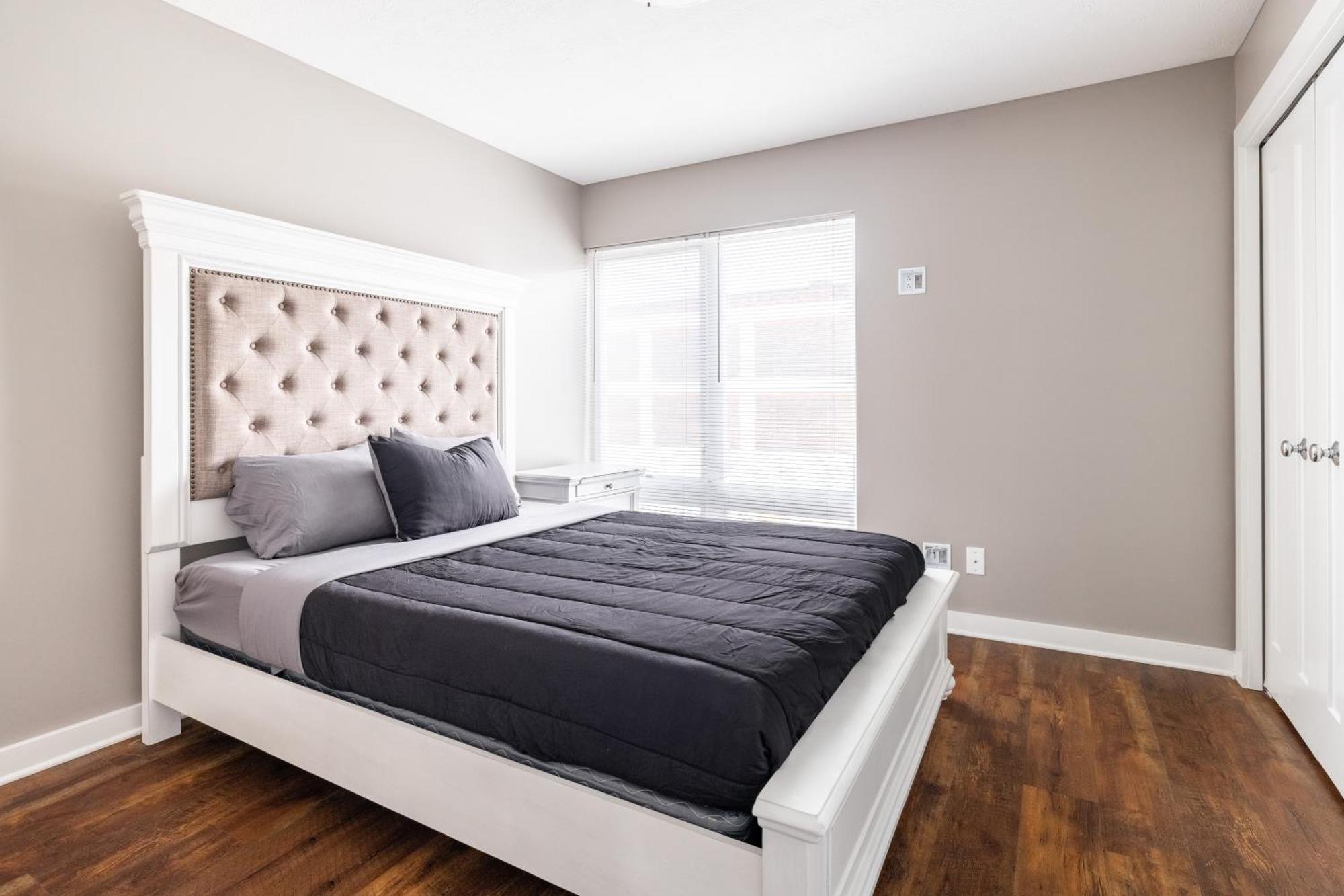 Luxury Downtown Townhome Unit 5 Cleveland Exterior photo